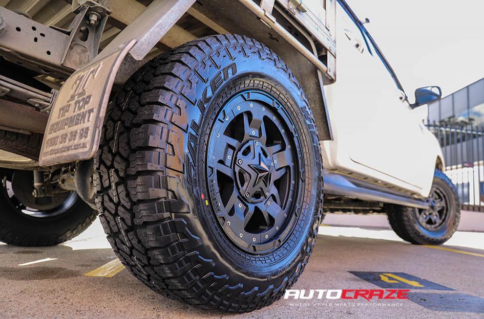 TOYOTA HILUX N80 4WD ROCKSTAR XD 2 MATTE BLACK